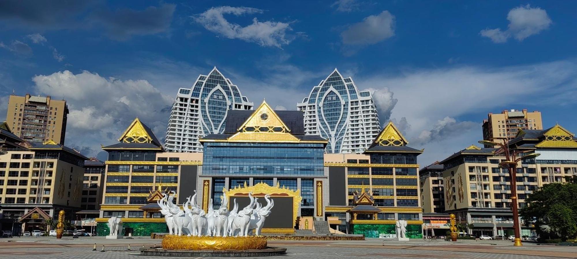 Doudou Meilan Fengqing Inn Цзинхун Екстериор снимка
